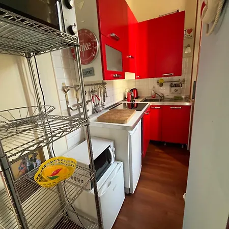 Dans Classee Avec Piscine 멍똥